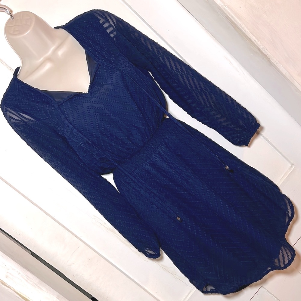 Daniel Rainn 💙Navy flowy dress